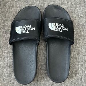Women’s North Face slides size 11